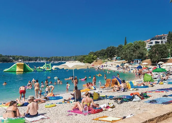 1 Bedroom Awesome In Appartement *