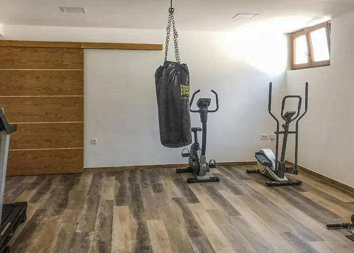 1 Bedroom Awesome In